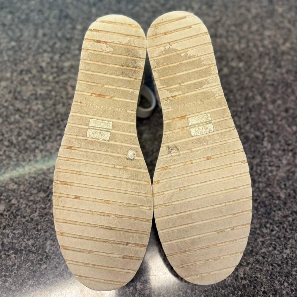 “VINCE CAMUTO” Binettie Espadrille Flat Sandals